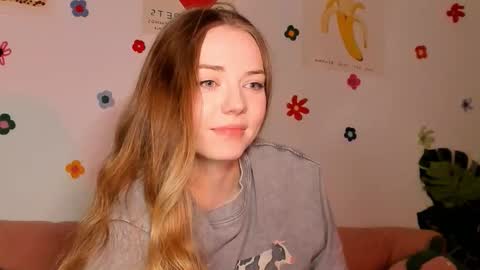 Amelia  shows on mondays fridays and sundays  if anything changes im giving updates on my fansly  online show from 10/24/25, 06:15