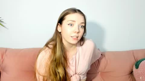 Amelia  shows on mondays fridays and sundays  if anything changes im giving updates on my fansly  online show from 05/31/26, 06:09
