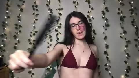 thistlefernsby online show from 10/16/25, 03:51