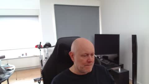 thomas315627 online show from 05/16/26, 08:11