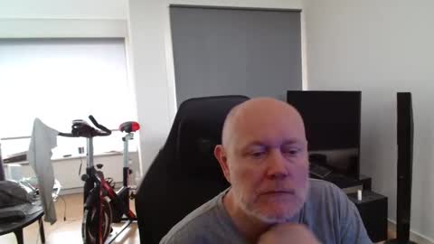 thomas315627 online show from 05/22/26, 07:37
