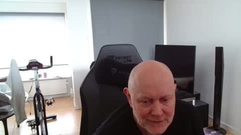 thomas315627 online show from 05/26/26, 12:01