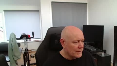 Snapshot of thomas806035 chatting on 07/20/26, 07:22 thomas806035 online show from 07/20/26, 07:22