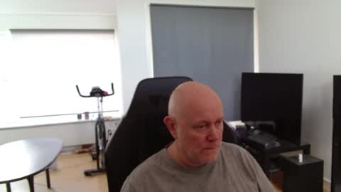 Snapshot of thomas806035 chatting on 07/21/26, 11:45 thomas806035 online show from 07/21/26, 11:45