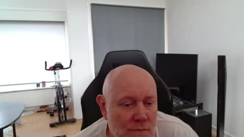 Snapshot of thomas806035 chatting on 07/24/26, 09:51 thomas806035 online show from 07/24/26, 09:51