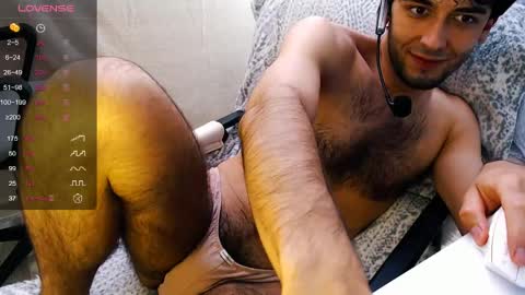 Snapshot of thomas_blackfield chatting on 05/19/26, 12:49 Thomas online show from 05/19/26, 12:49