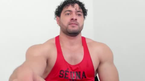 Snapshot of thomas_brandon chatting on 10/29/25, 09:11 Thomas Brandon online show from 10/29/25, 09:11