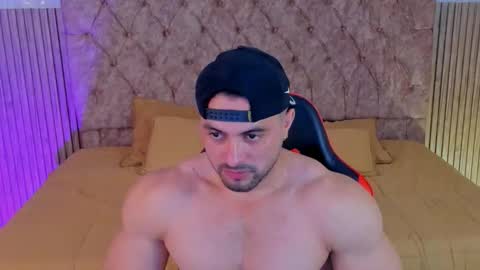 Thomas Brandon online show from 12/05/25, 06:11