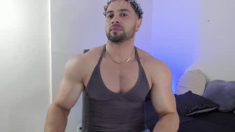 Snapshot of thomas_brandon chatting on 03/06/26, 03:25 Thomas Brandon online show from 03/06/26, 03:25