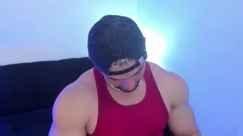 Snapshot of thomas_brandon chatting on 03/07/26, 02:41 Thomas Brandon online show from 03/07/26, 02:41