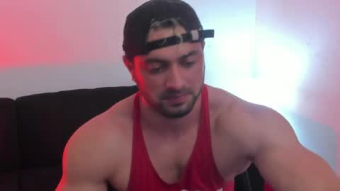 Snapshot of thomas_brandon chatting on 03/25/26, 05:35 Thomas Brandon online show from 03/25/26, 05:35