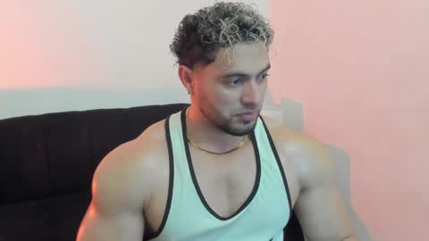 Snapshot of thomas_brandon chatting on 04/03/26, 03:26 Thomas Brandon online show from 04/03/26, 03:26