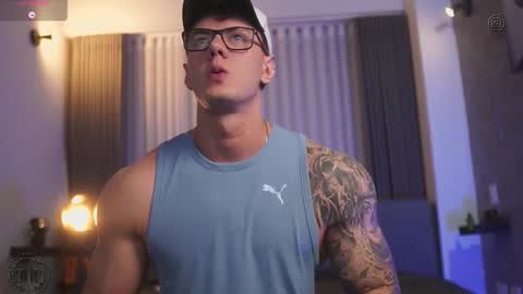 Thomas Falcon online show from 10/25/25, 02:08