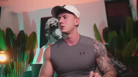 Thomas Falcon online show from 11/15/25, 01:03