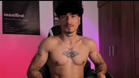 Snapshot of thomas_fit1 chatting on 03/10/26, 12:26 Thomas 3 JUST STAY AND BE MY LAST LOVE online show from 03/10/26, 12:26