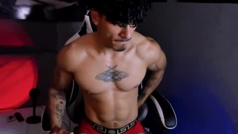 Snapshot of thomas_fit1 chatting on 04/14/26, 07:31 Thomas 3 JUST STAY AND BE MY LAST LOVE online show from 04/14/26, 07:31