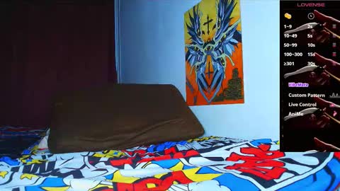 thomas_ks11 online show from 11/02/25, 01:08