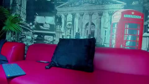 ---Thomas--- online show from 01/29/25, 06:39