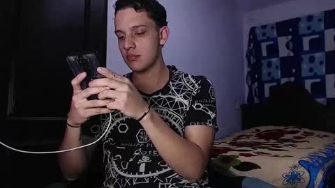 ---Thomas--- online show from 11/01/25, 12:23