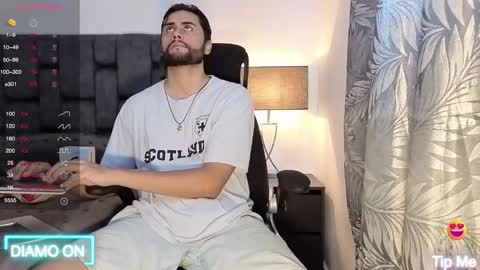 Thomas online show from 10/18/25, 05:14