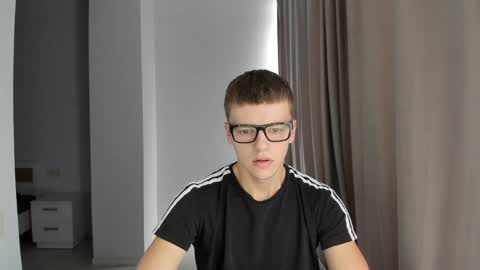Tomas online show from 12/04/24, 08:01