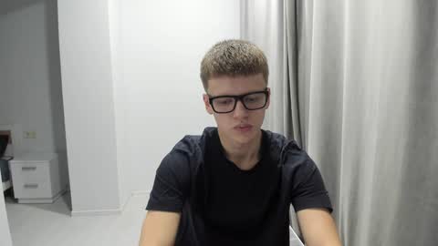 Tomas online show from 12/20/24, 03:21