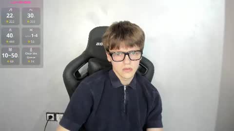 Tomas online show from 06/13/26, 06:50