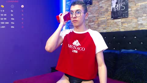 Thomas online show from 01/08/25, 12:37