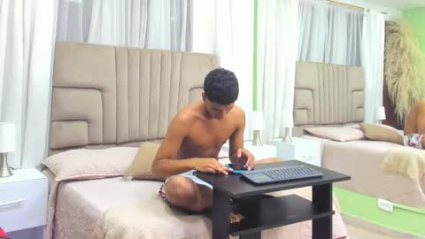 Thomas Valkov online show from 05/10/26, 11:15