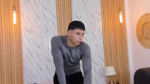 Thomas online show from 09/16/25, 12:06