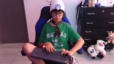 Snapshot of thomascooper_cams chatting on 01/08/26, 06:54 VALERIA online show from 01/08/26, 06:54