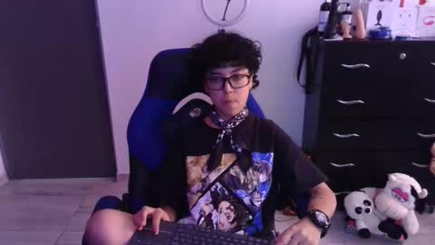 Snapshot of thomascooper_cams chatting on 02/05/26, 06:45 VALERIA online show from 02/05/26, 06:45