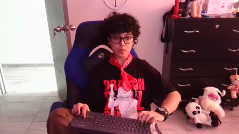 Snapshot of thomascooper_cams chatting on 03/01/26, 07:05 VALERIA online show from 03/01/26, 07:05
