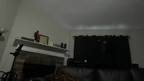Snapshot of thomasgwhitecft chatting on 04/24/26, 01:35 FatherTime online show from 04/24/26, 01:35