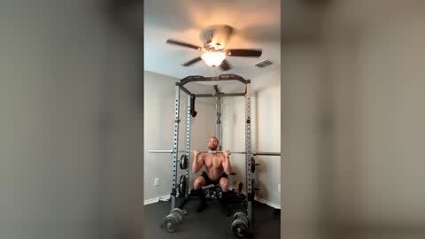 Snapshot of thomasgwhitecft chatting on 05/22/26, 01:06 FatherTime online show from 05/22/26, 01:06