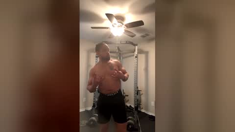 Snapshot of thomasgwhitecft chatting on 05/27/26, 01:52 FatherTime online show from 05/27/26, 01:52