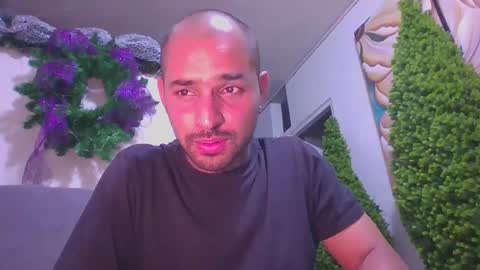 thomas  smith online show from 02/23/25, 04:17