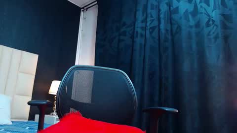 Thomas Turner online show from 09/25/25, 11:30