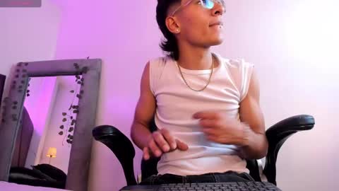 Thommy Stark online show from 03/05/25, 08:42