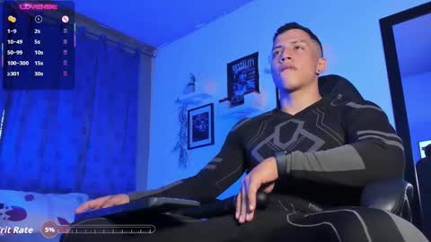 Snapshot of thomsevery chatting on 10/30/25, 10:43 Thoms Every online show from 10/30/25, 10:43