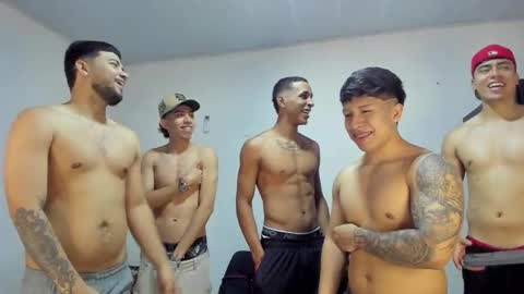 thomson_hot01 online show from 10/13/25, 05:18