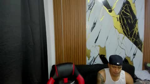 thomson_hot01 online show from 01/18/26, 05:22