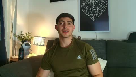 thomylov online show from 06/04/26, 04:40