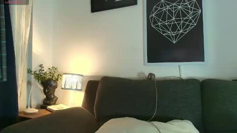 thomylov online show from 06/06/26, 01:11