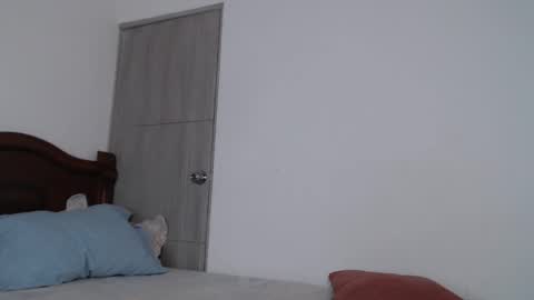 thonyy online show from 12/04/25, 02:21