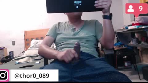 Snapshot of thor0200 chatting on 01/31/25, 01:54 thor0200 online show from 01/31/25, 01:54