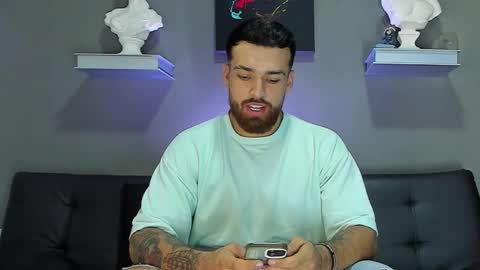 Snapshot of thor_evans chatting on 10/29/25, 02:03 thor_evans online show from 10/29/25, 02:03