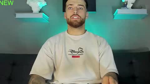 Snapshot of thor_evans chatting on 12/03/25, 11:03 thor_evans online show from 12/03/25, 11:03