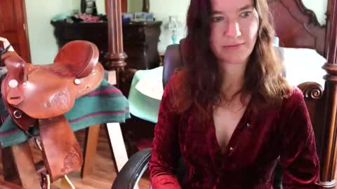 ThornburyRose online show from 02/17/26, 07:09