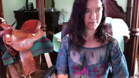 ThornburyRose online show from 04/30/26, 08:57